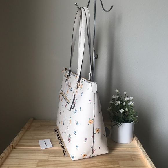 ✅Coach purse - Picture 3 of 10